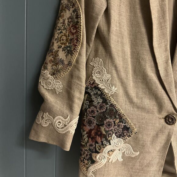 Harris Wallace Women’s Oatmeal Linen Jacket Floral Appliqué Petite Size M PM - Picture 5 of 9
